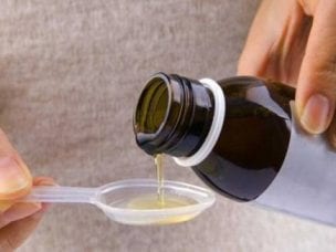 10 эффективных сиропов от кашля для взрослых