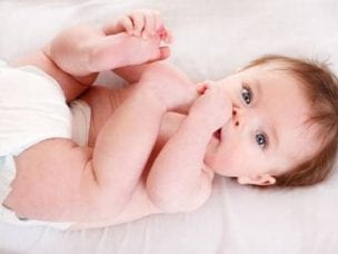 Понос у грудничка: причины и лечение
